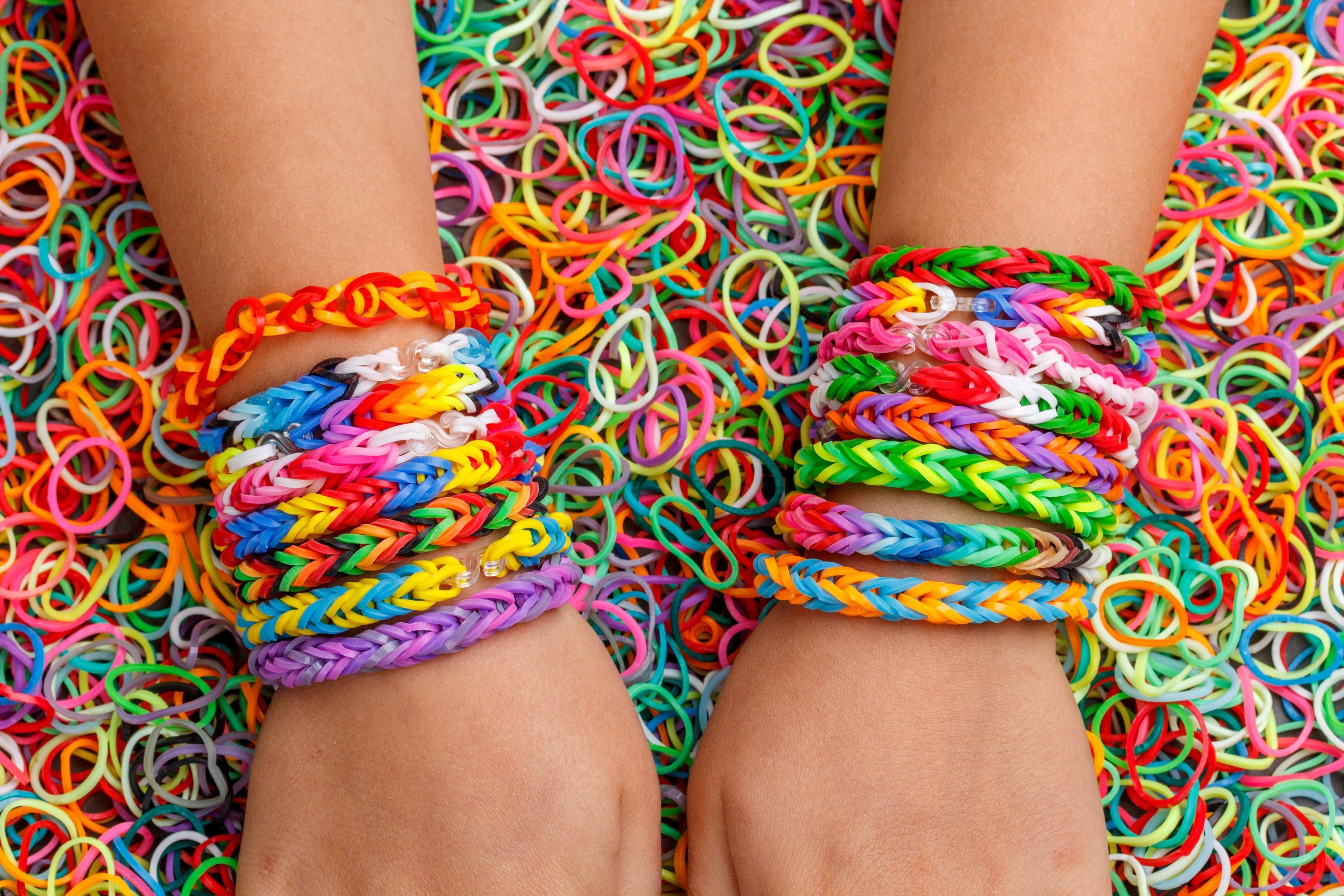 Loom Band Workshop for ages 10 to 14