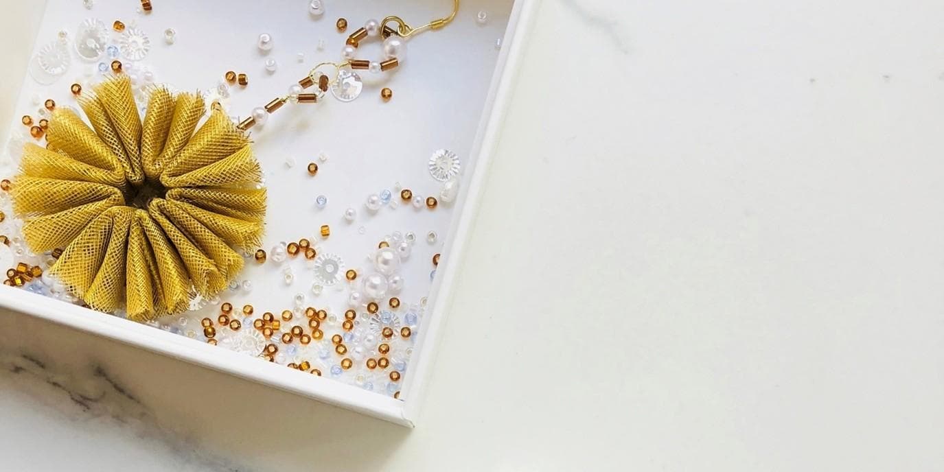 Holiday Workshop: Make your own jewellery (8-12 years)