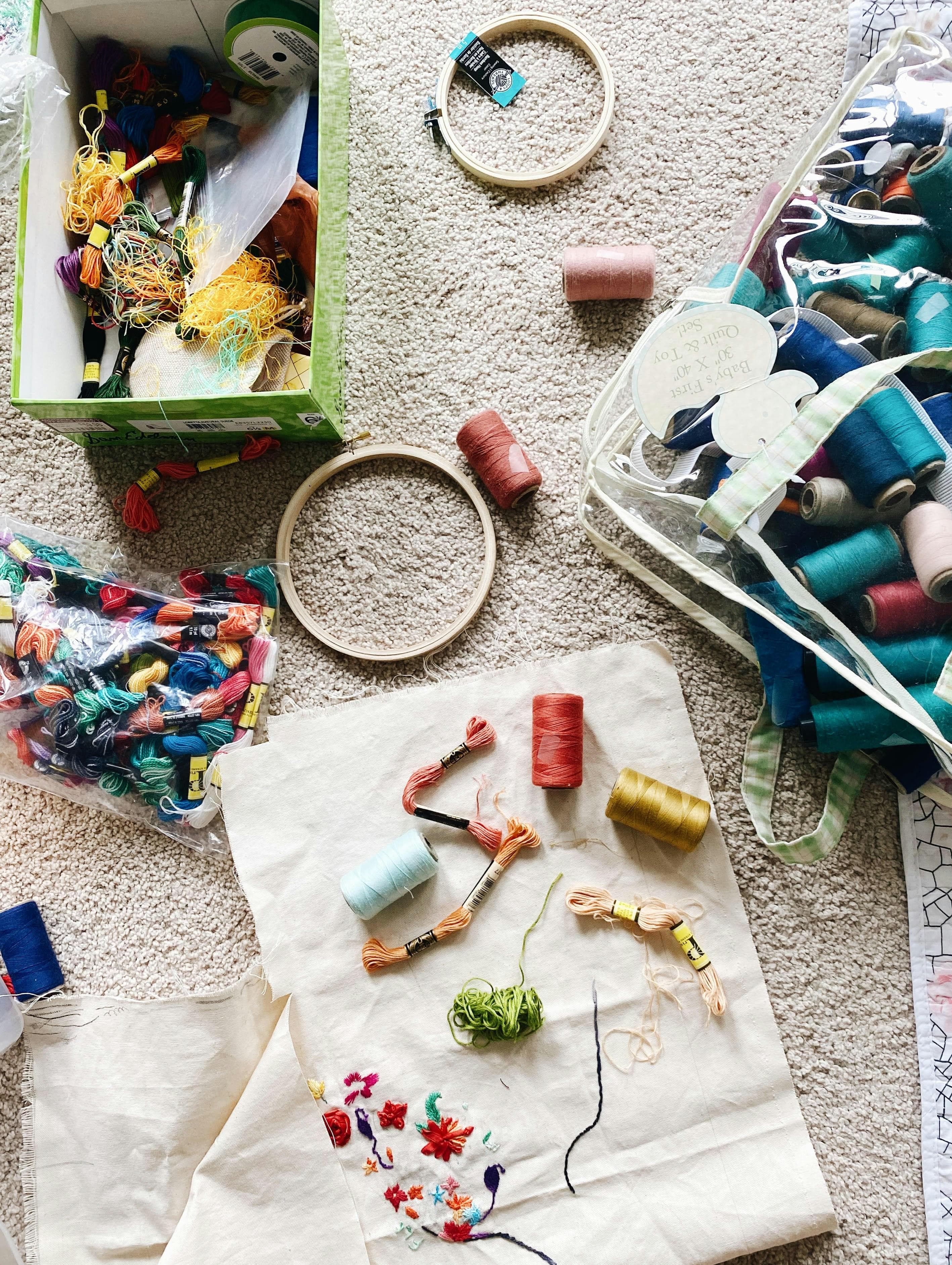 Holiday Workshop: Tote bag embroidery (10-12 years)