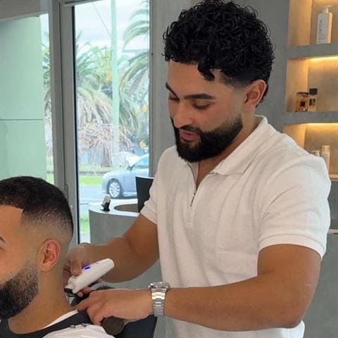 Learn to Barber with Calm Cuts