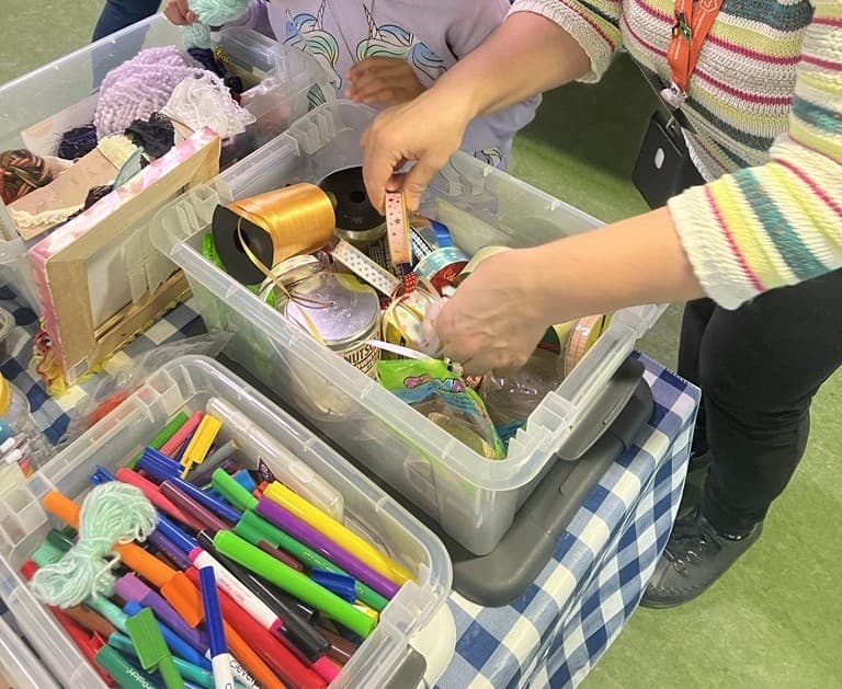 School Holiday: Pop-Up Magic: 3D Card Making Workshop 5-12y