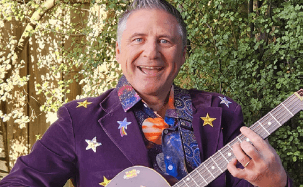 Adam the Spaceman in Albion