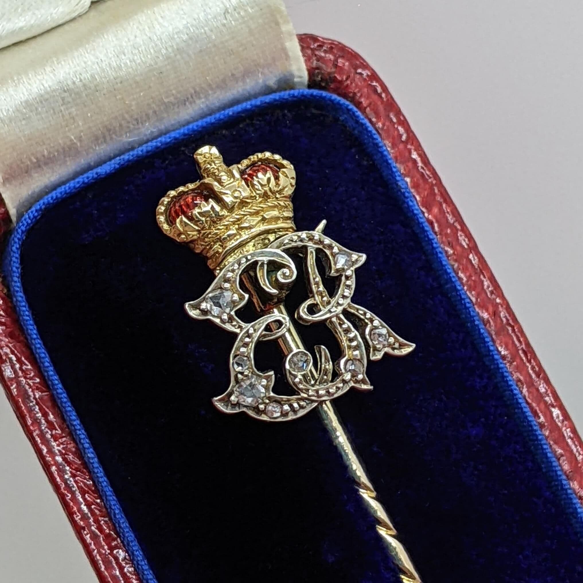 Lecture & Afternoon Tea | Opulent Intimacy: Royal Presentation Jewellery with Scott Coleman