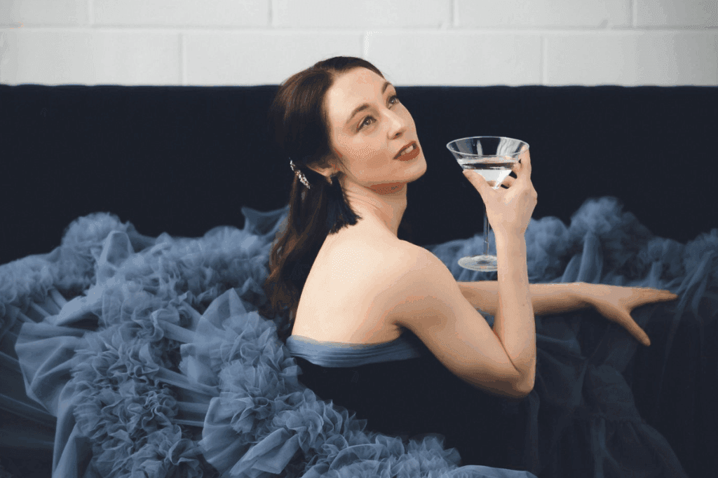 Playing Second Fiddle with Victoria Mantynen