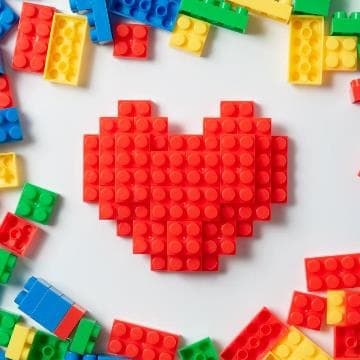 LEGO®: Build & Play