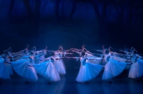 Victorian State Ballet - Giselle
