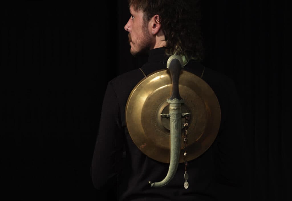 WORN - Wearable and Unwearable Objects